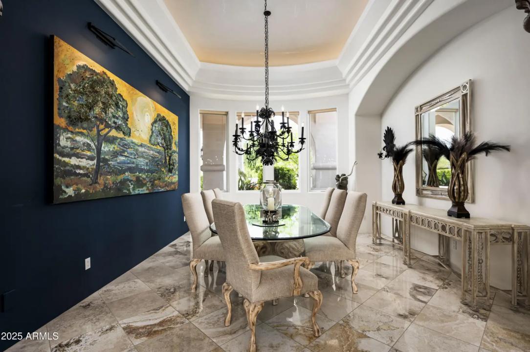 Real Estate Picture 17