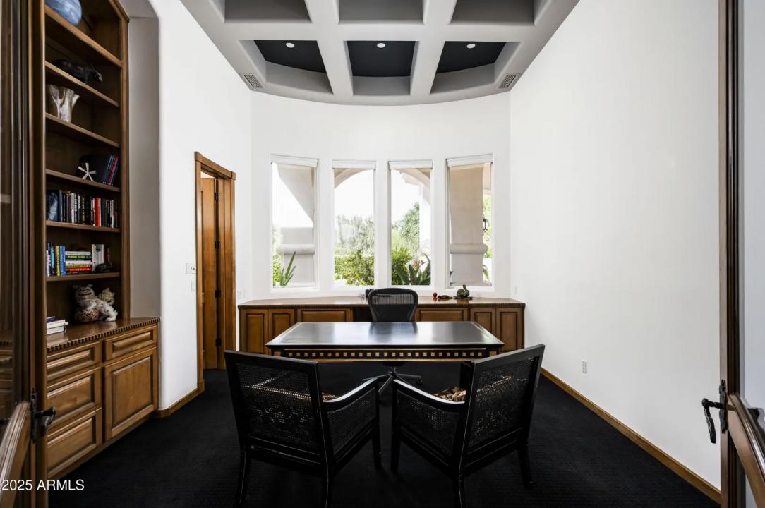 Real Estate Picture 22