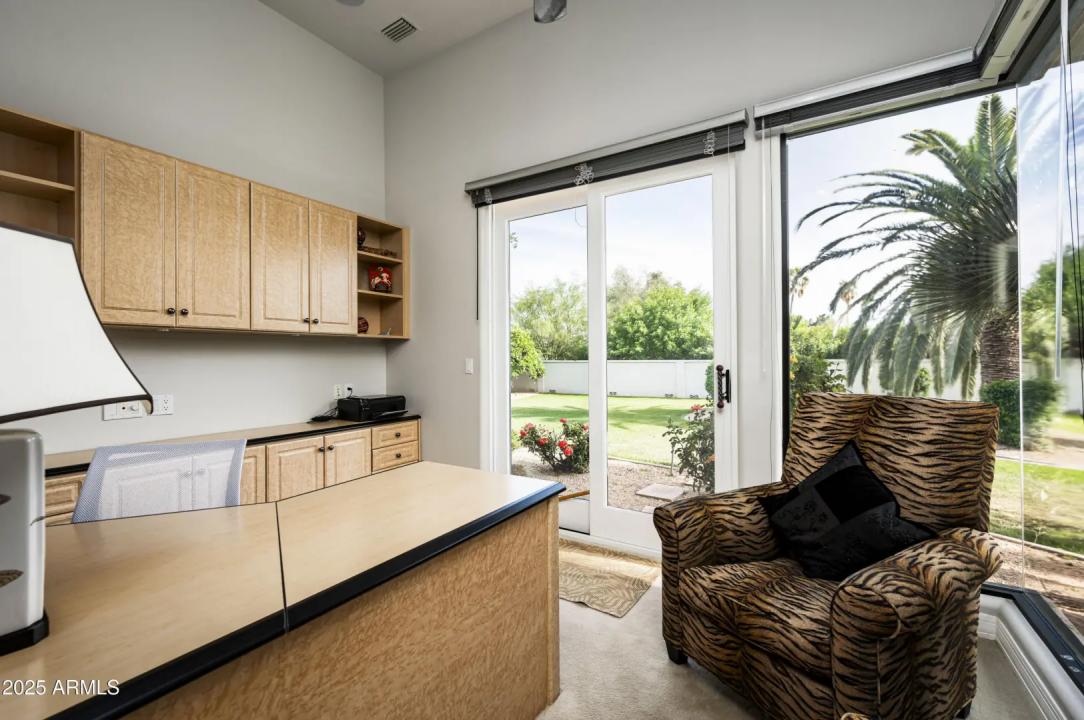 Real Estate Picture 33