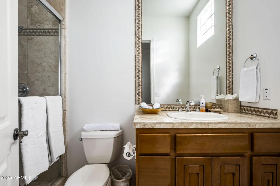 Real Estate Picture 35