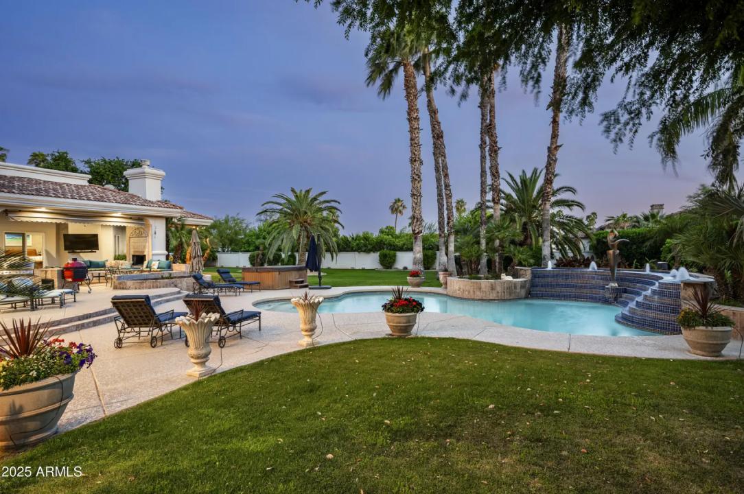 Real Estate Picture 44