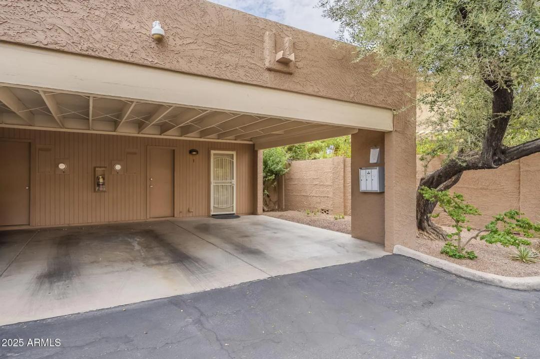 Real Estate Picture 38