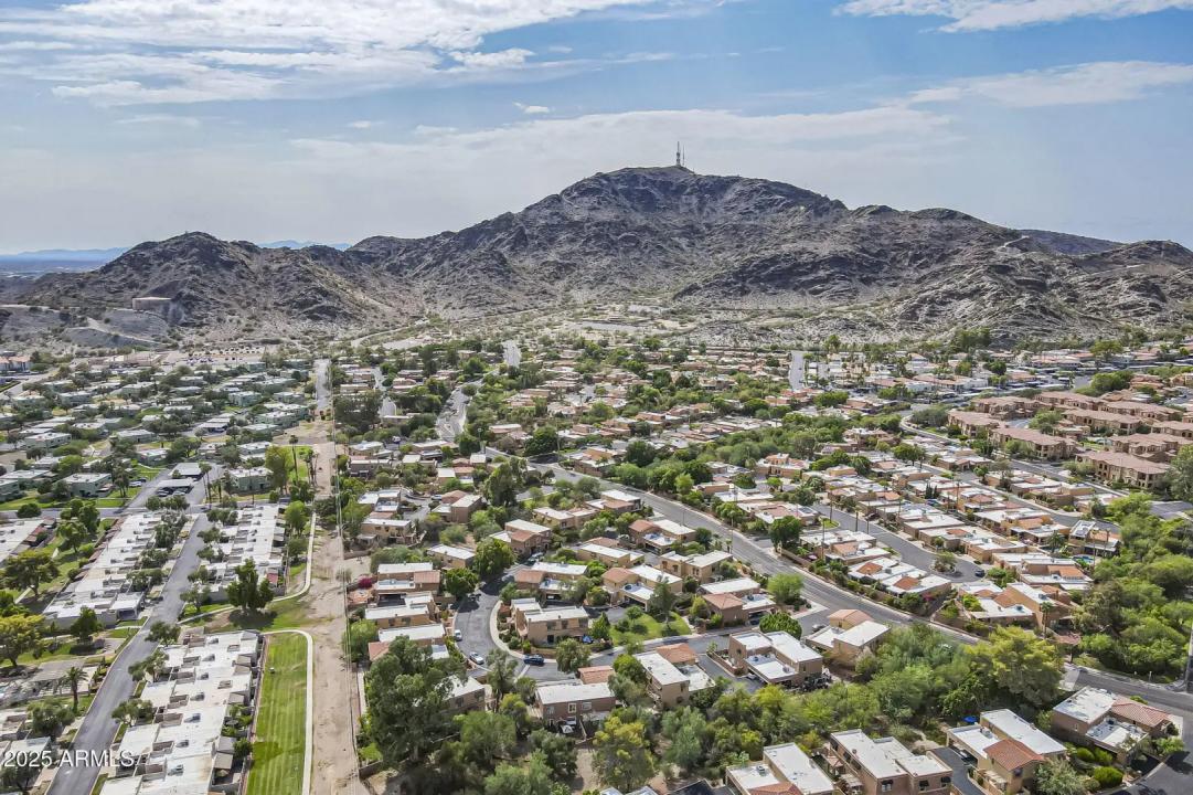 Real Estate Picture 43