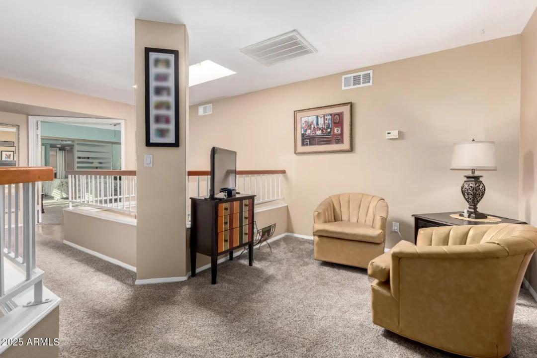 Real Estate Picture 22