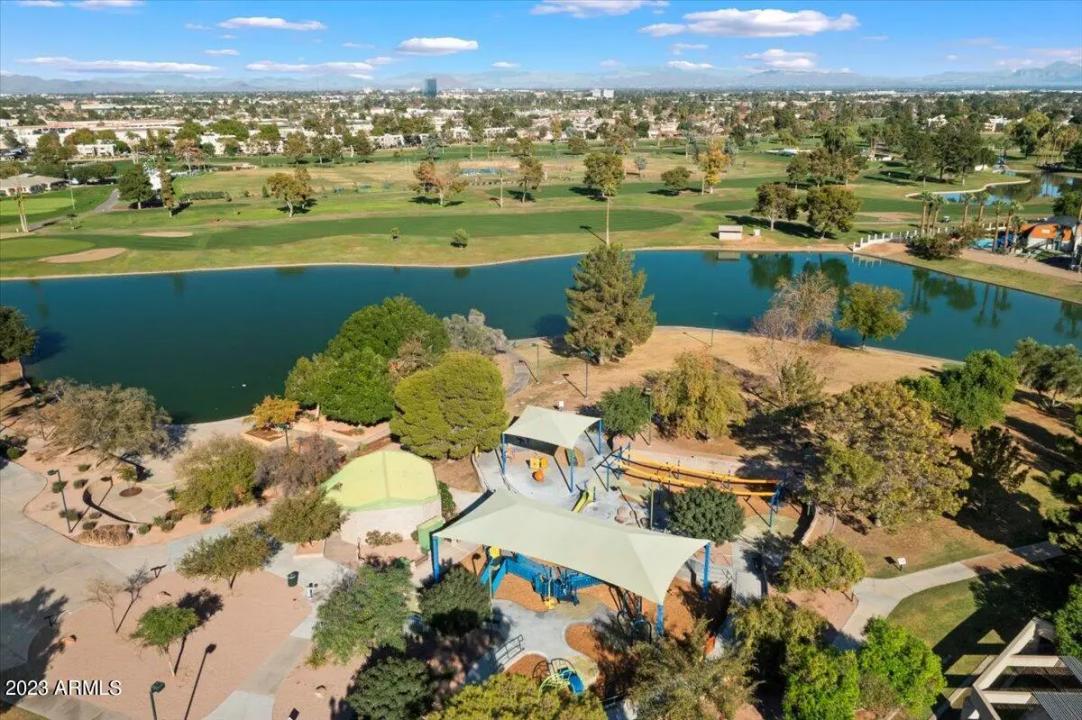 Real Estate Picture 31