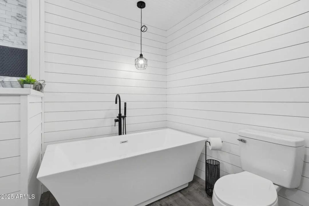 Real Estate Picture 27