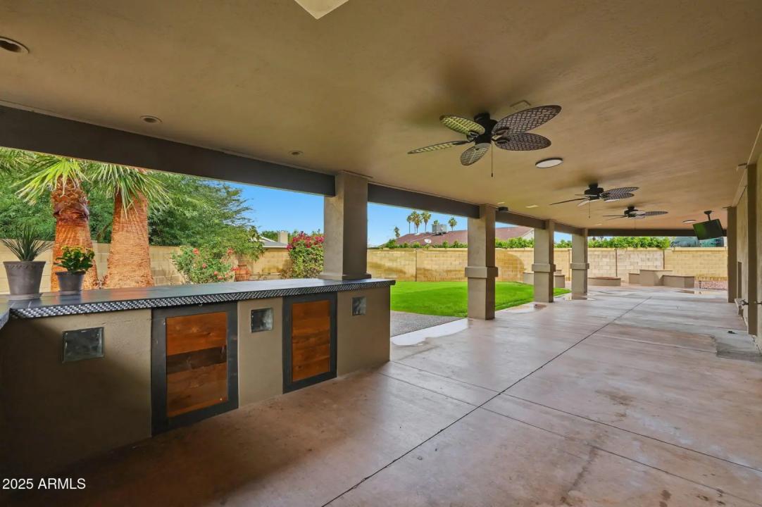 Real Estate Picture 48