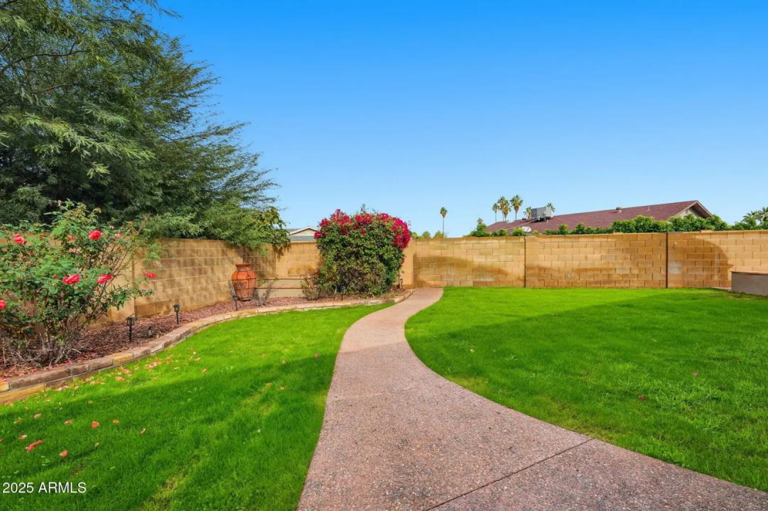 Real Estate Picture 52