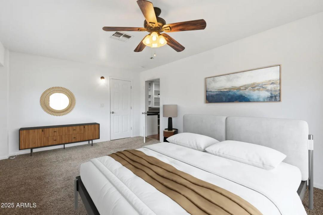 Real Estate Picture 37