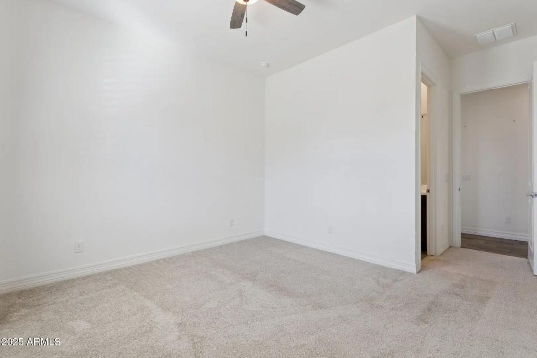 Real Estate Picture 20