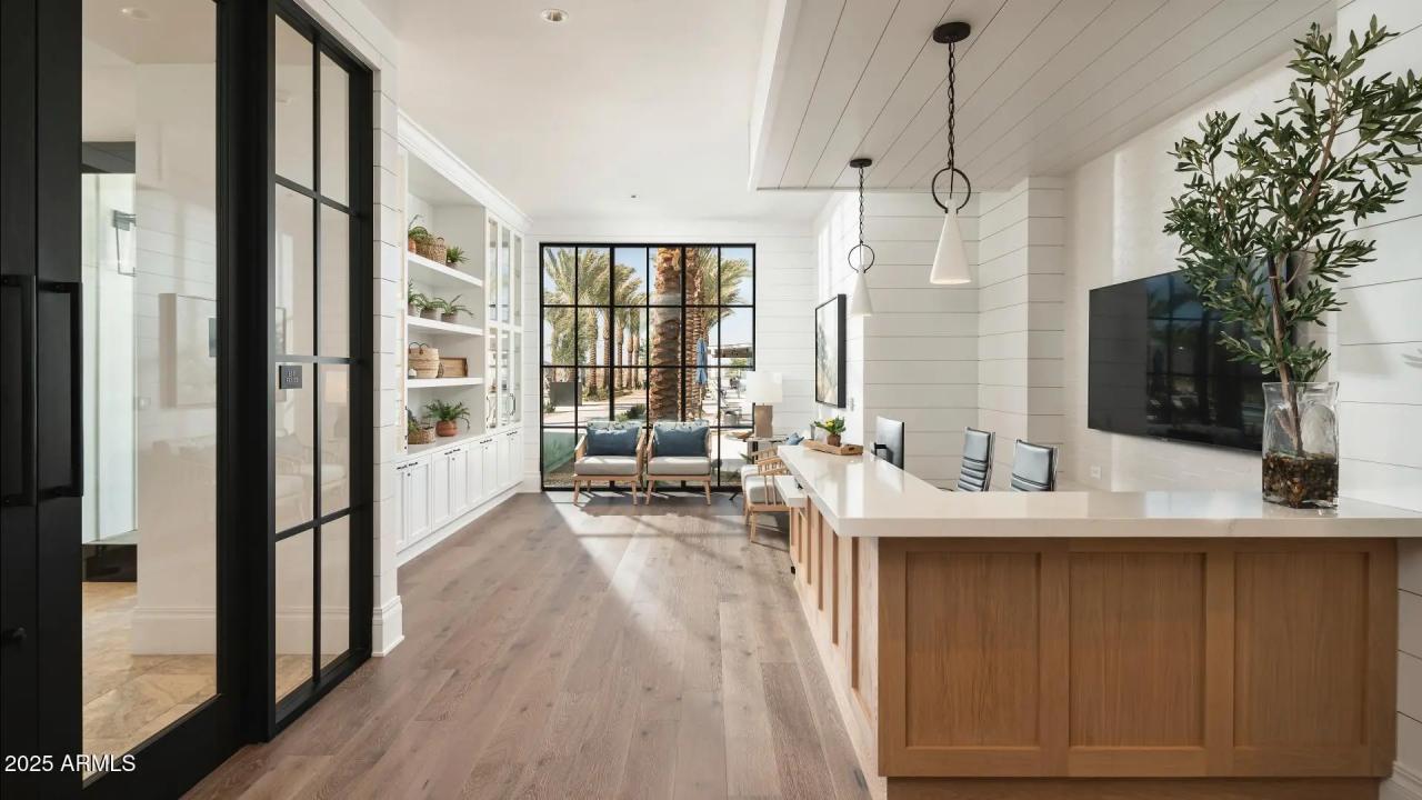 Real Estate Picture 37