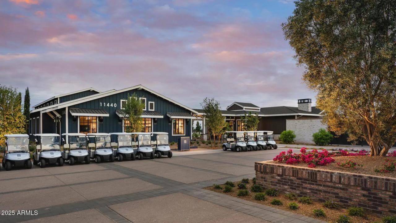 Real Estate Picture 40