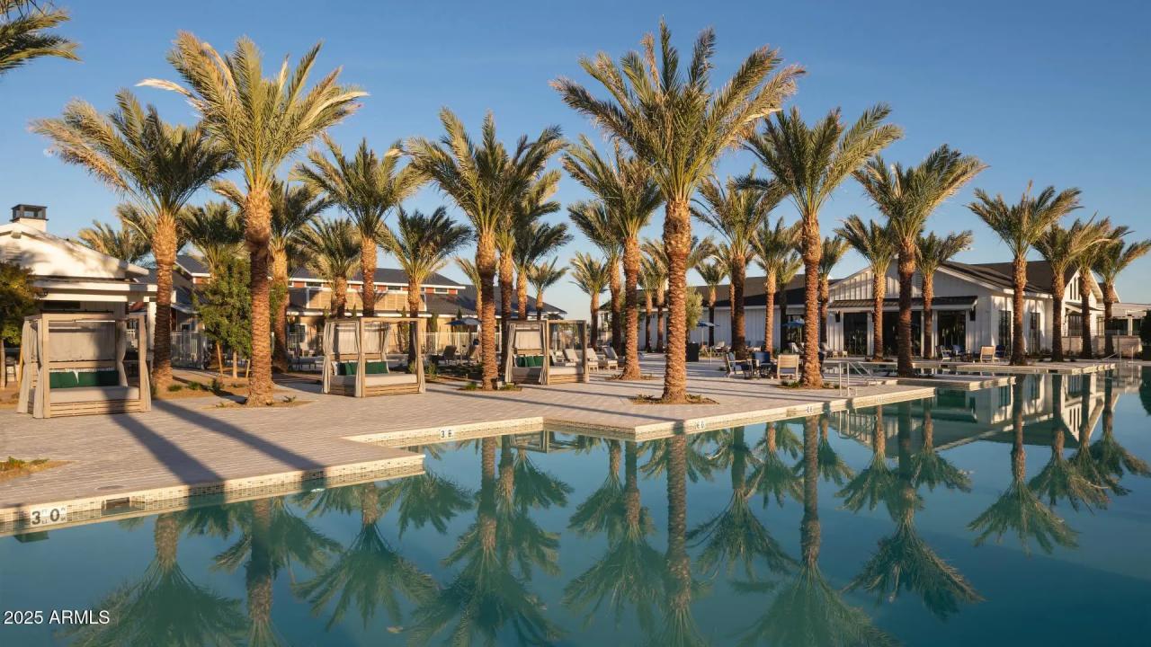 Real Estate Picture 43