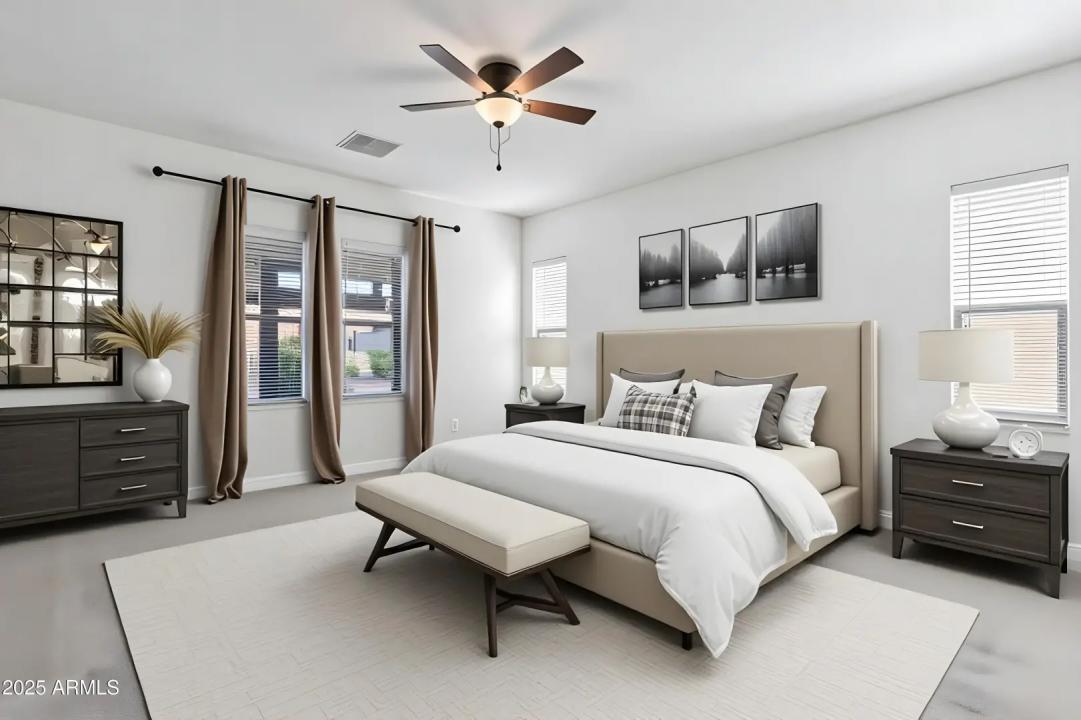 Real Estate Picture 5