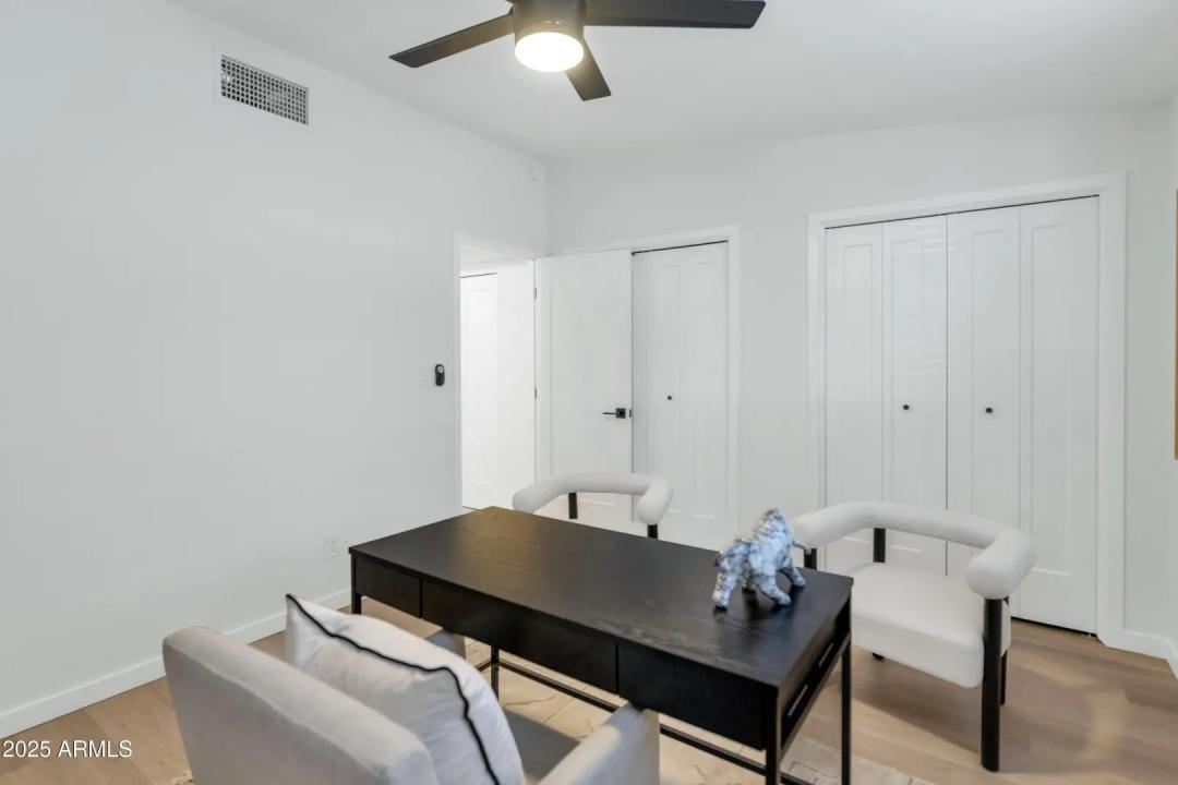 Real Estate Picture 15