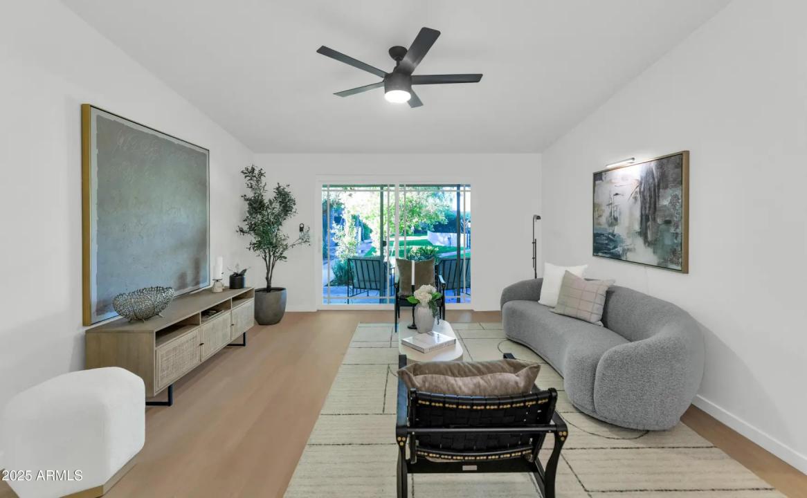 Real Estate Picture 3