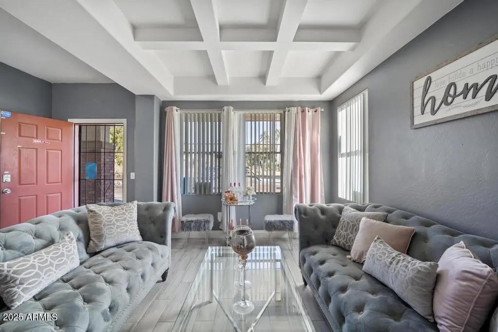 Real Estate Picture 5