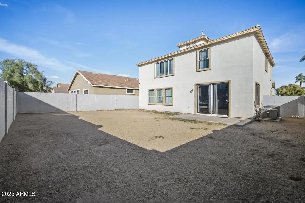 Real Estate Picture 32