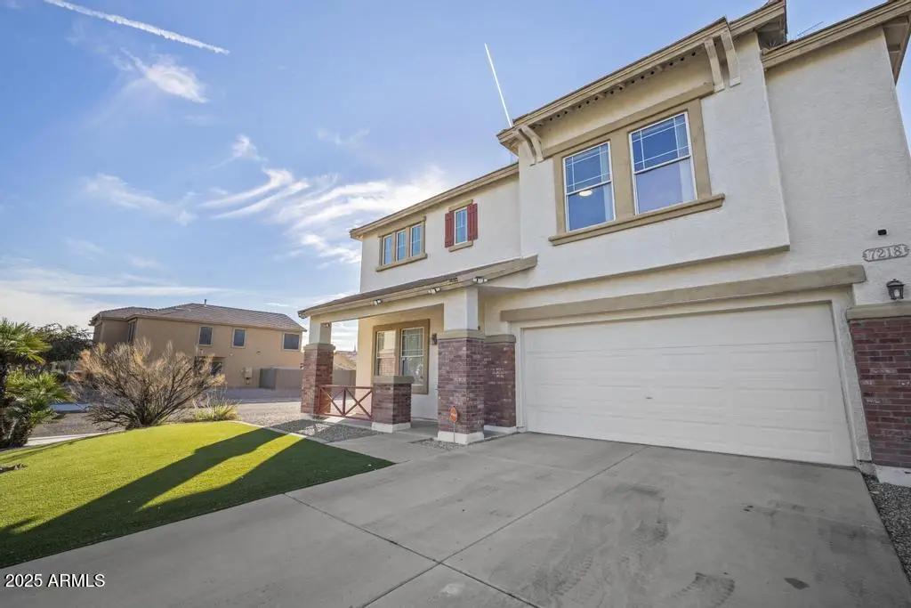 Real Estate Picture 36