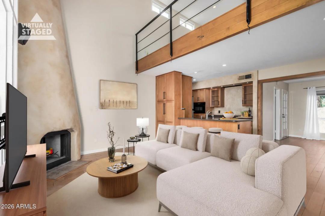 Real Estate Picture 6