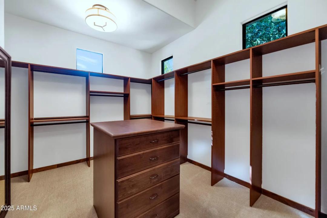 Real Estate Picture 19