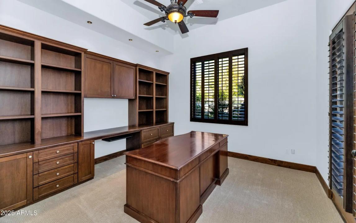 Real Estate Picture 20