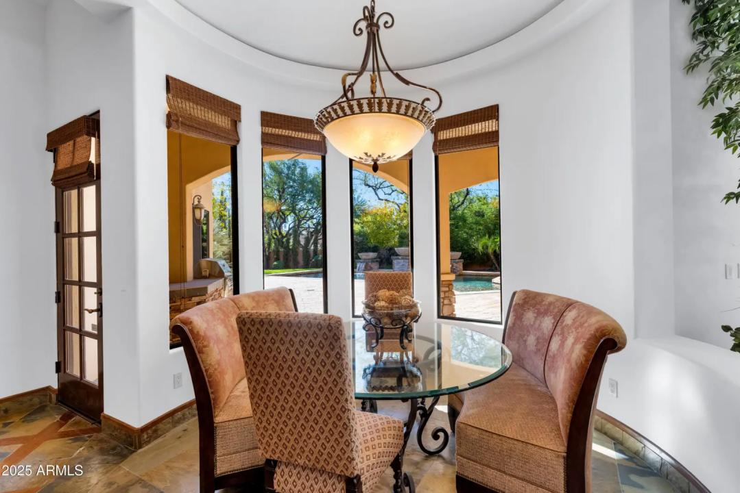 Real Estate Picture 28