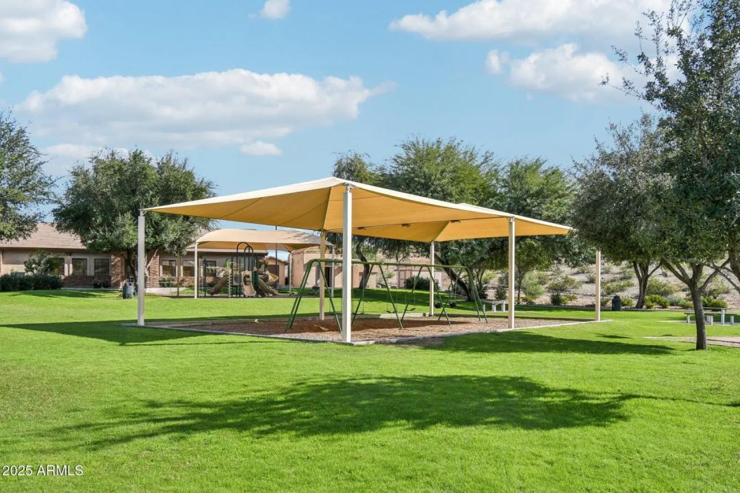 Real Estate Picture 41