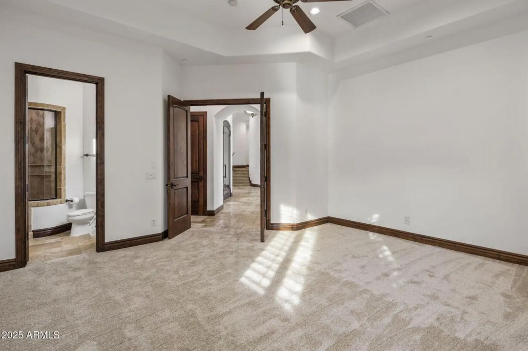 Real Estate Picture 27