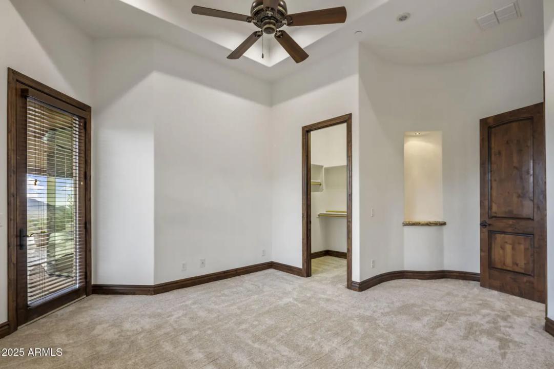 Real Estate Picture 34