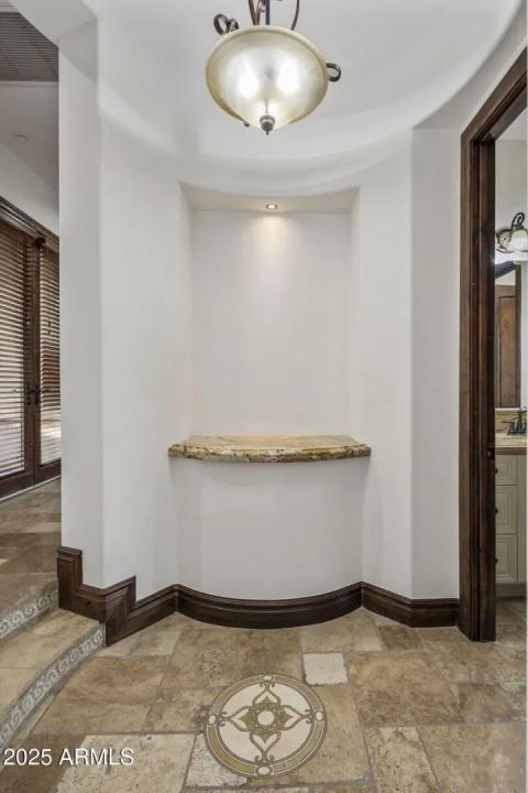 Real Estate Picture 35