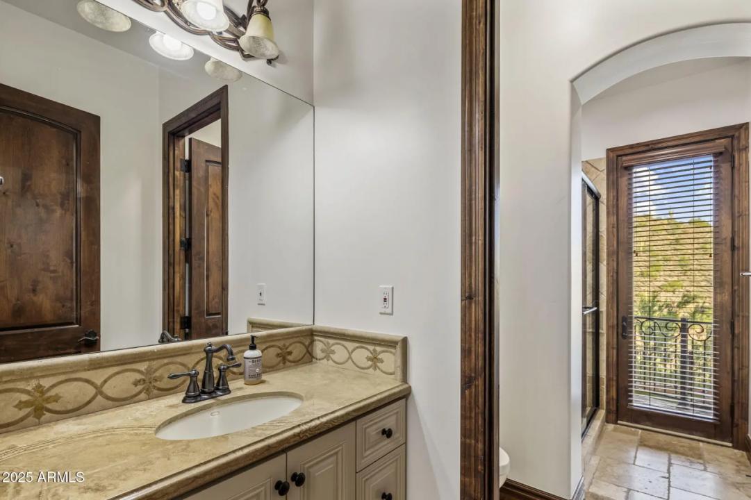 Real Estate Picture 36