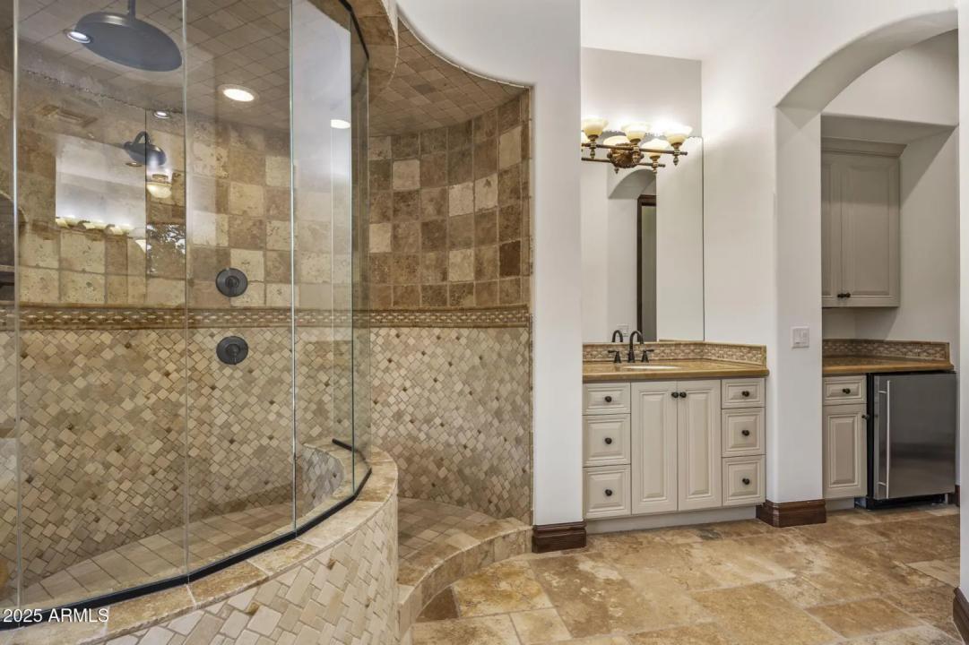 Real Estate Picture 47