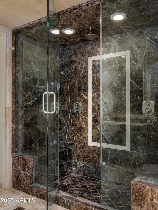 Real Estate Picture 20