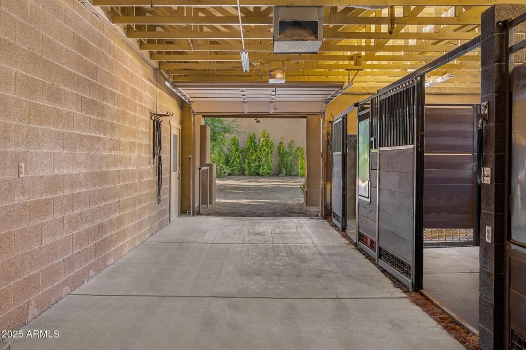 Real Estate Picture 41