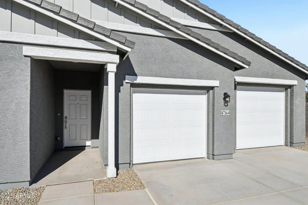 Real Estate Picture 5