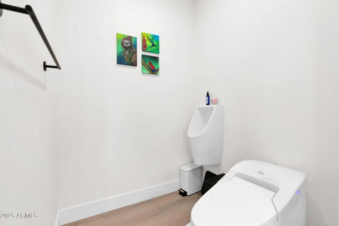 Real Estate Picture 29