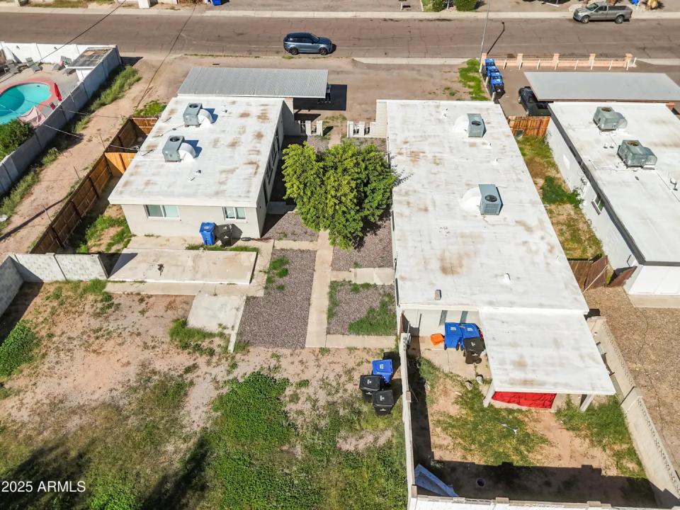 Real Estate Picture 19