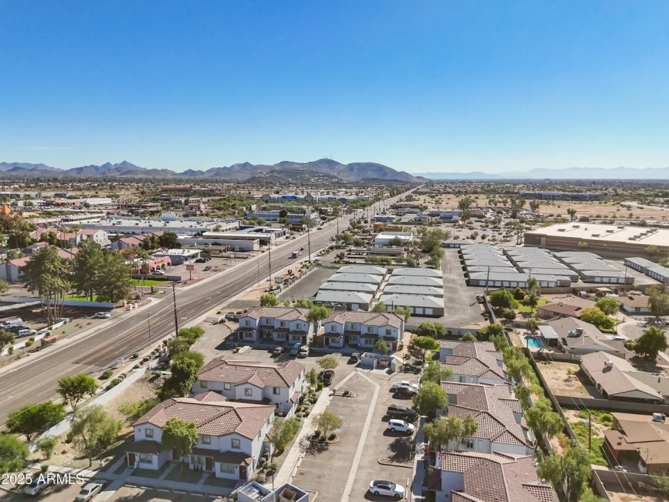 Real Estate Picture 28