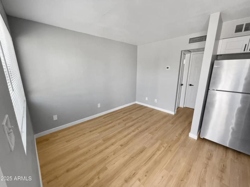 Real Estate Picture 39