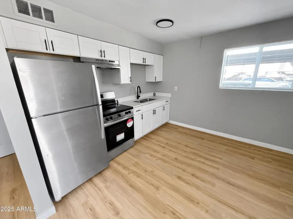 Real Estate Picture 40