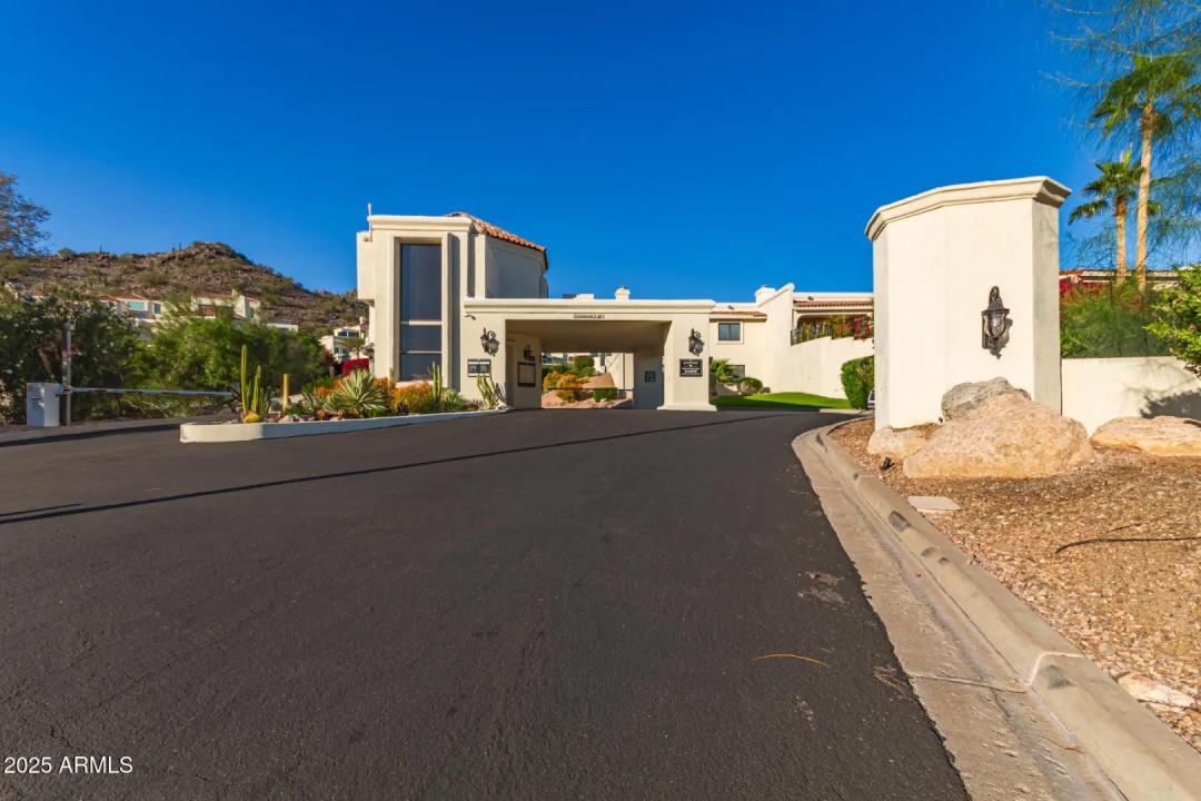 Real Estate Picture 43