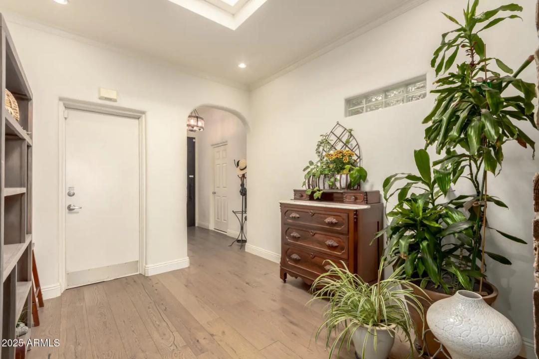 Real Estate Picture 19