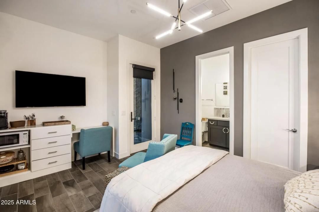 Real Estate Picture 27