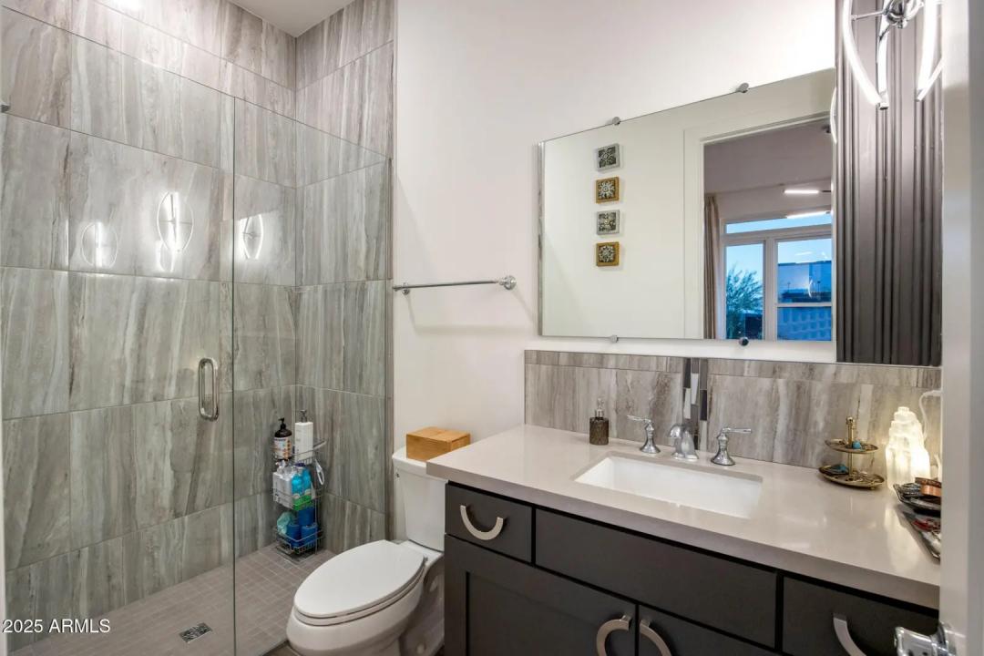 Real Estate Picture 28