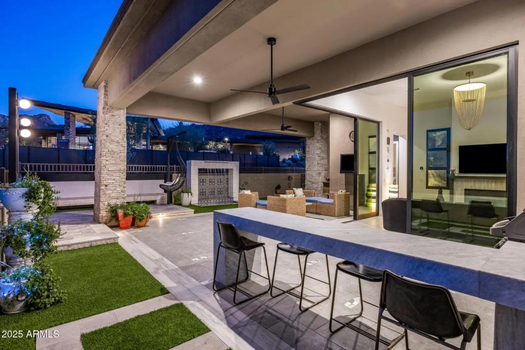 Real Estate Picture 32