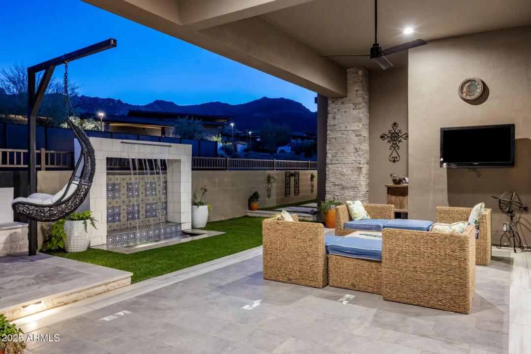 Real Estate Picture 33