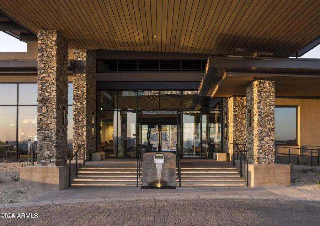 Real Estate Picture 59