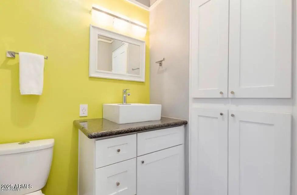 Real Estate Picture 11