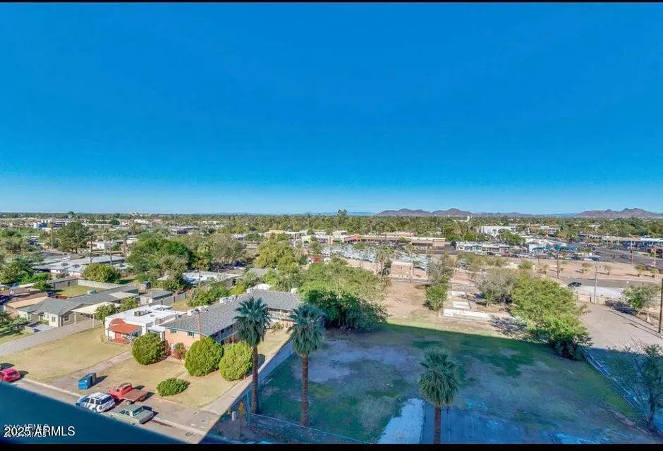 Real Estate Picture 15